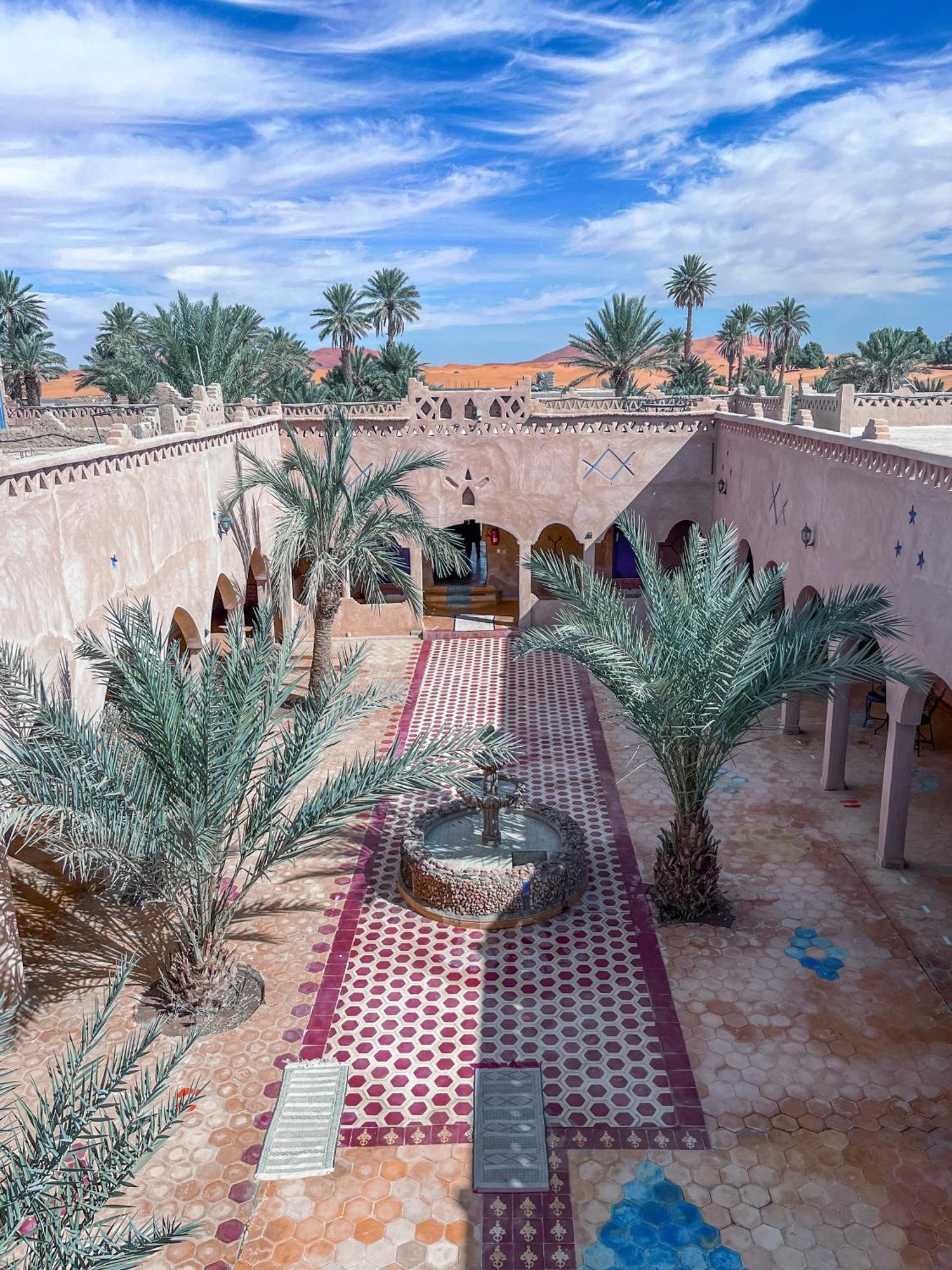 Riad Les Roches Merzouga Eksteriør bilde